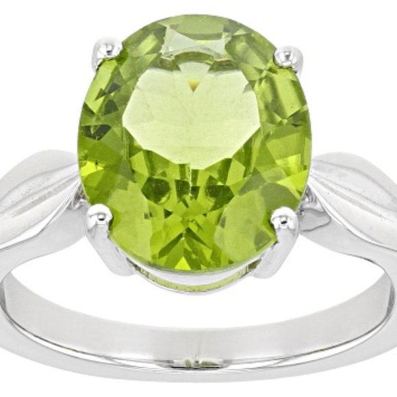 NEW Green Peridot Over Sterling Silver Solitaire Ring - Picture 2 of 6